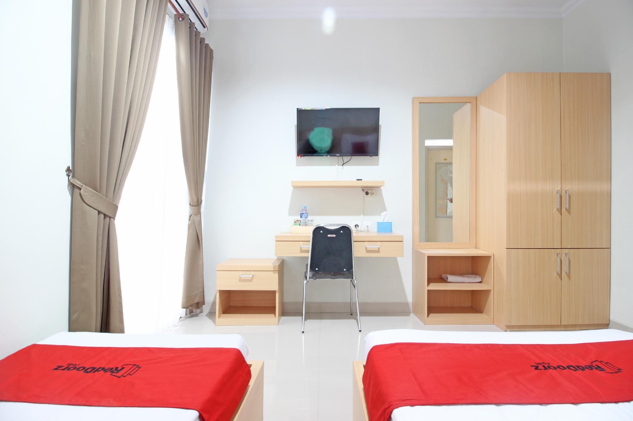 Reddoorz Near Amikom Yogyakarta Salakan Exterior foto